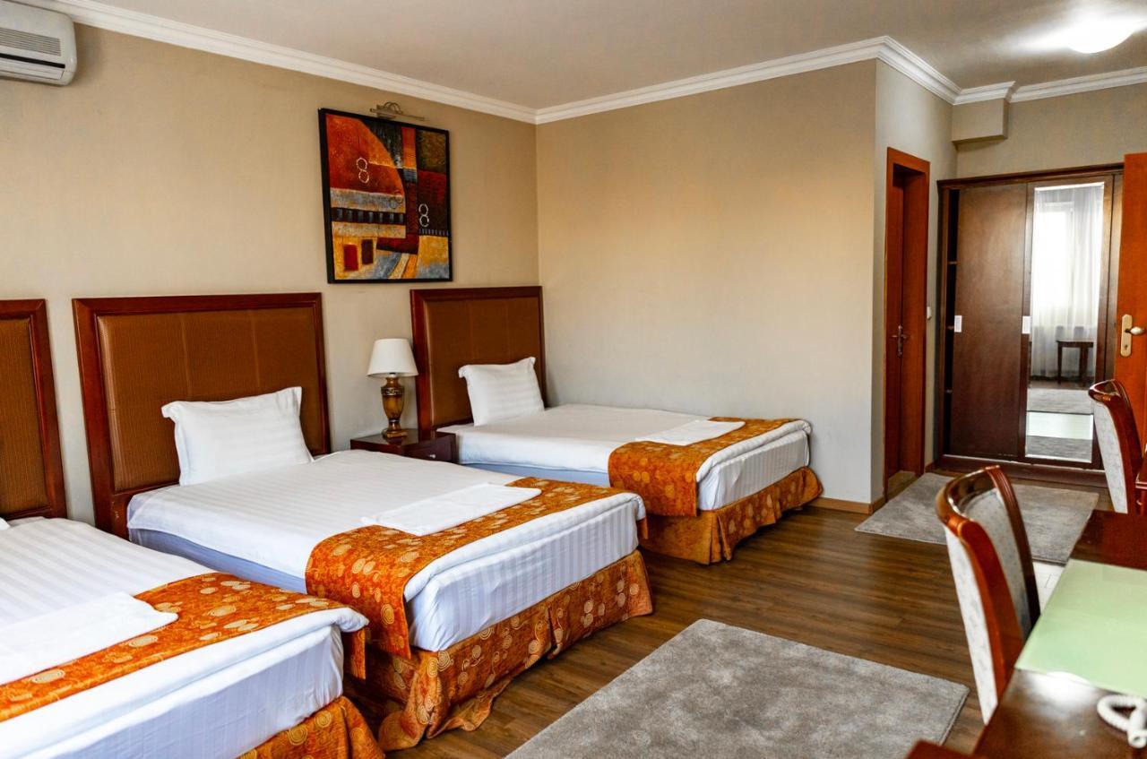 Boutique Hotel Igmas, Prishtina 普里什蒂纳 外观 照片