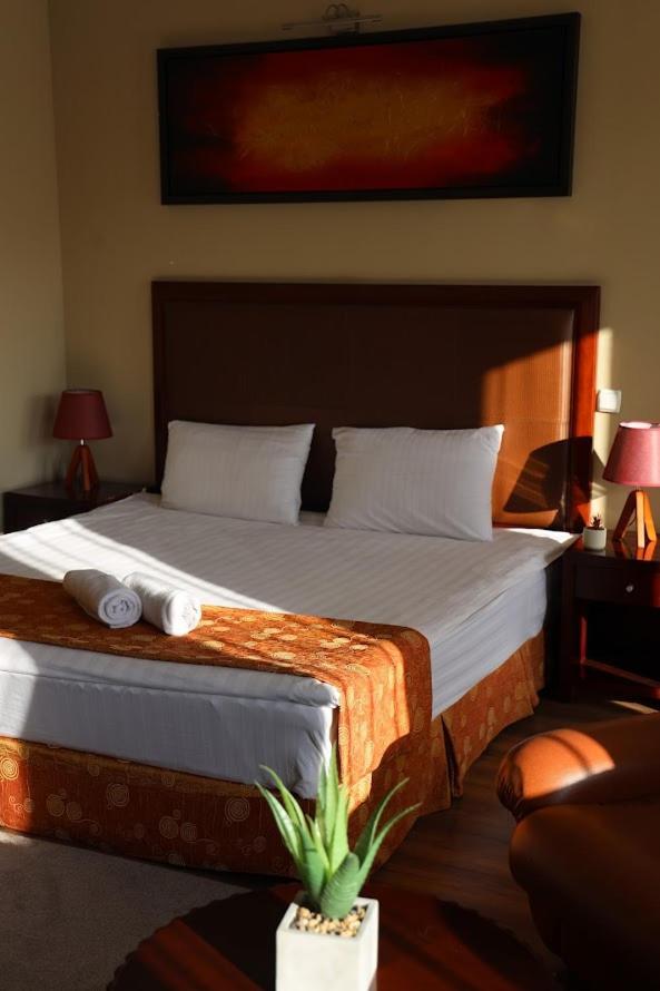 Boutique Hotel Igmas, Prishtina 普里什蒂纳 外观 照片